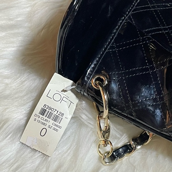 Loft Black Patent Leather Quilted Clasp Mini Bag with Heavy Chain Handle #H-29 - Picture 2 of 5